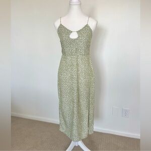 Abercrombie & Fitch Green Pattern Slit Midi Dress in Size Medium